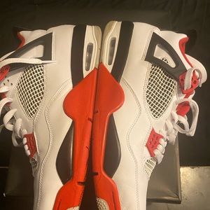 Jordan 4 Fire Red Size 14